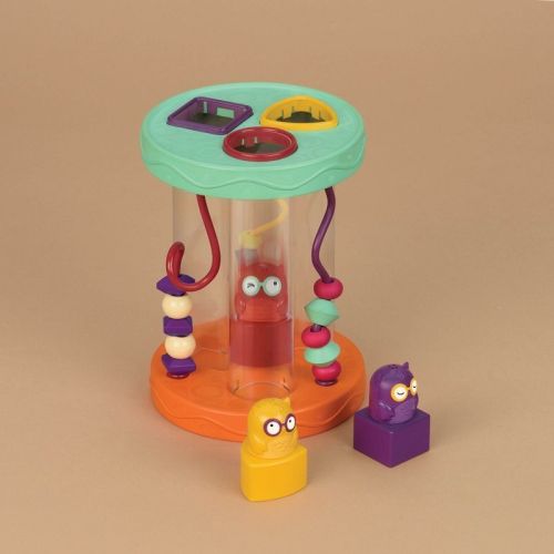 B. Toys sorter kształtów i kolorów z dźwiękiem