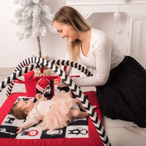 Babysenses mata edukacyjna z lusterkiem i ścianką 