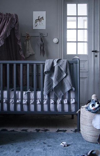 Troll Nursery 120x60  LUX opuszczany bok seal grey